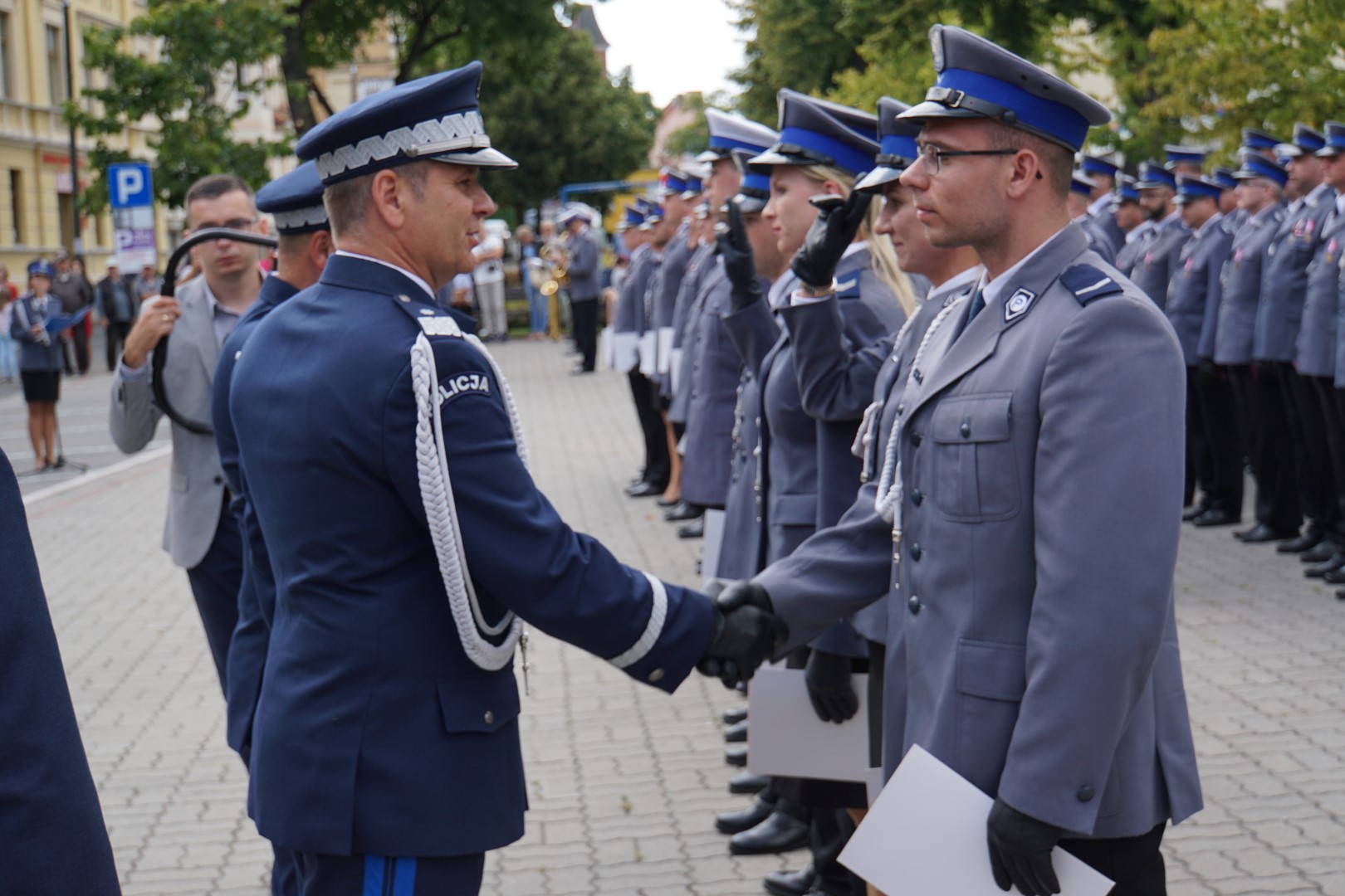 Komendant Główny Policji gratuluje awansu policjantowi