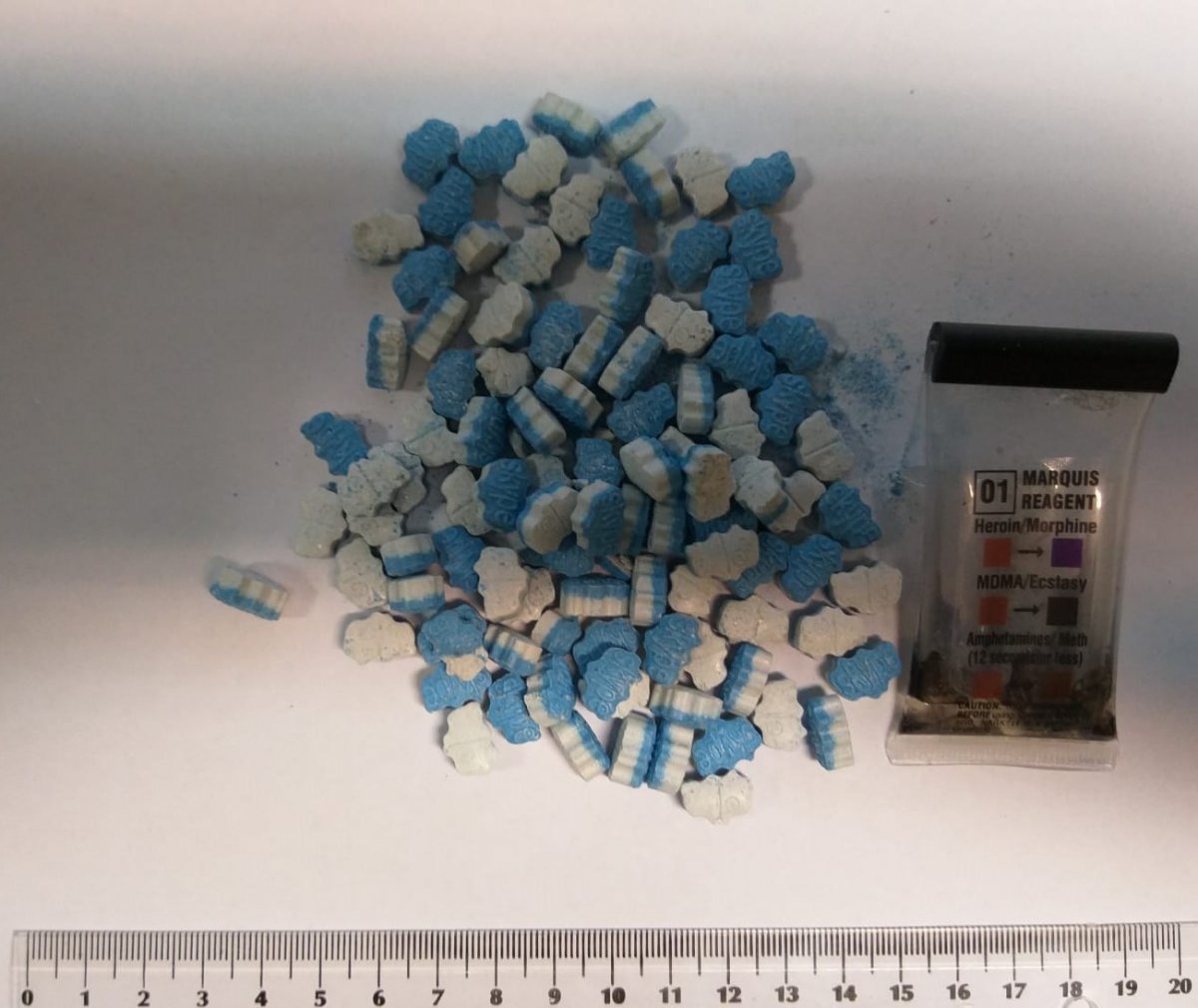 129 tabletek koloru niebiesko -białego - ecstazy