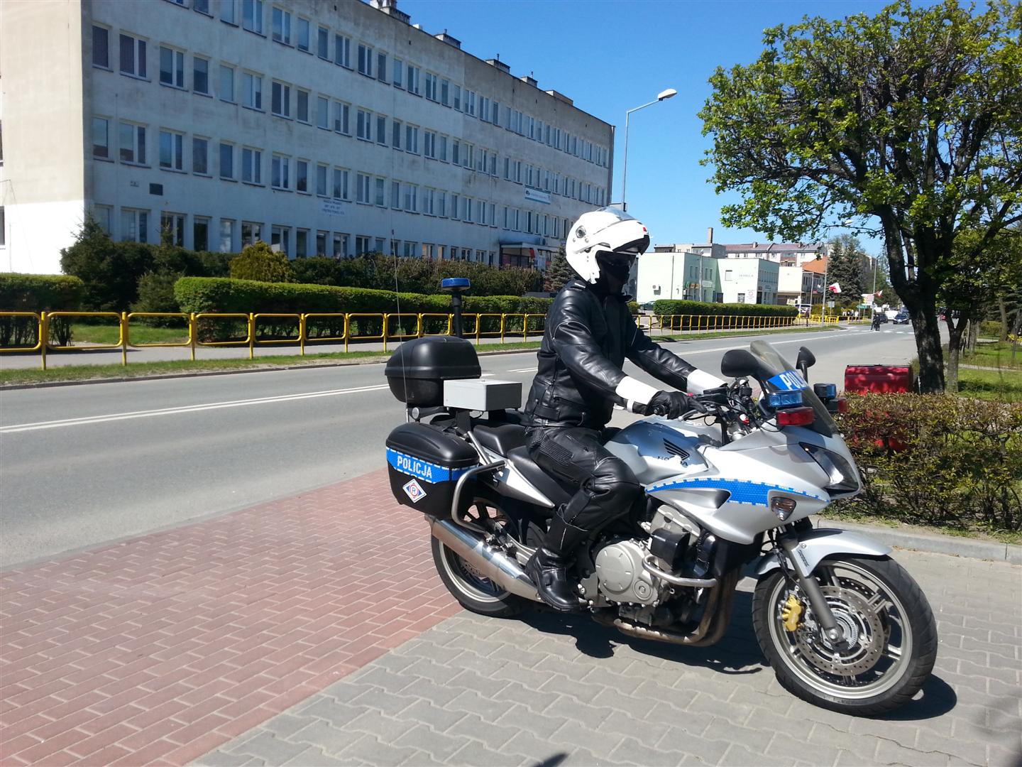 Policyjny motocyklista #3