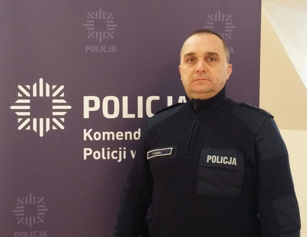 St.asp. Tomasz Koziej - dzielnicowy KPP w Bartoszycach